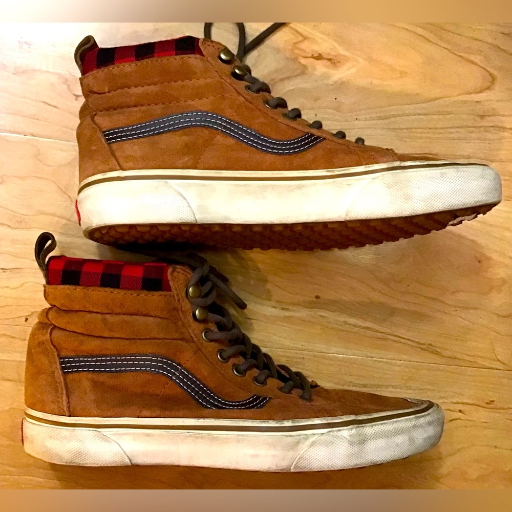 VANS Hi Top brown suede “lumberjack” sneakers size 8.5 womens